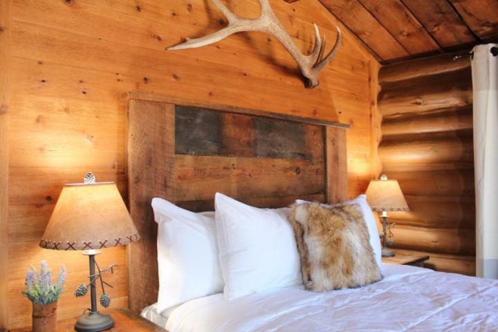 Elkhorn Cabins And Inn 西黄石 外观 照片